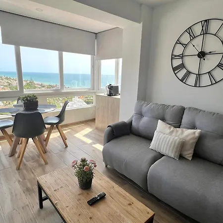 Apartmán Beachfront- Junto A La Playa Y Con Impresionantes Vistas Al Mar *